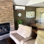 hebgementh-mont-sainte-anne-chalet-5-salon3